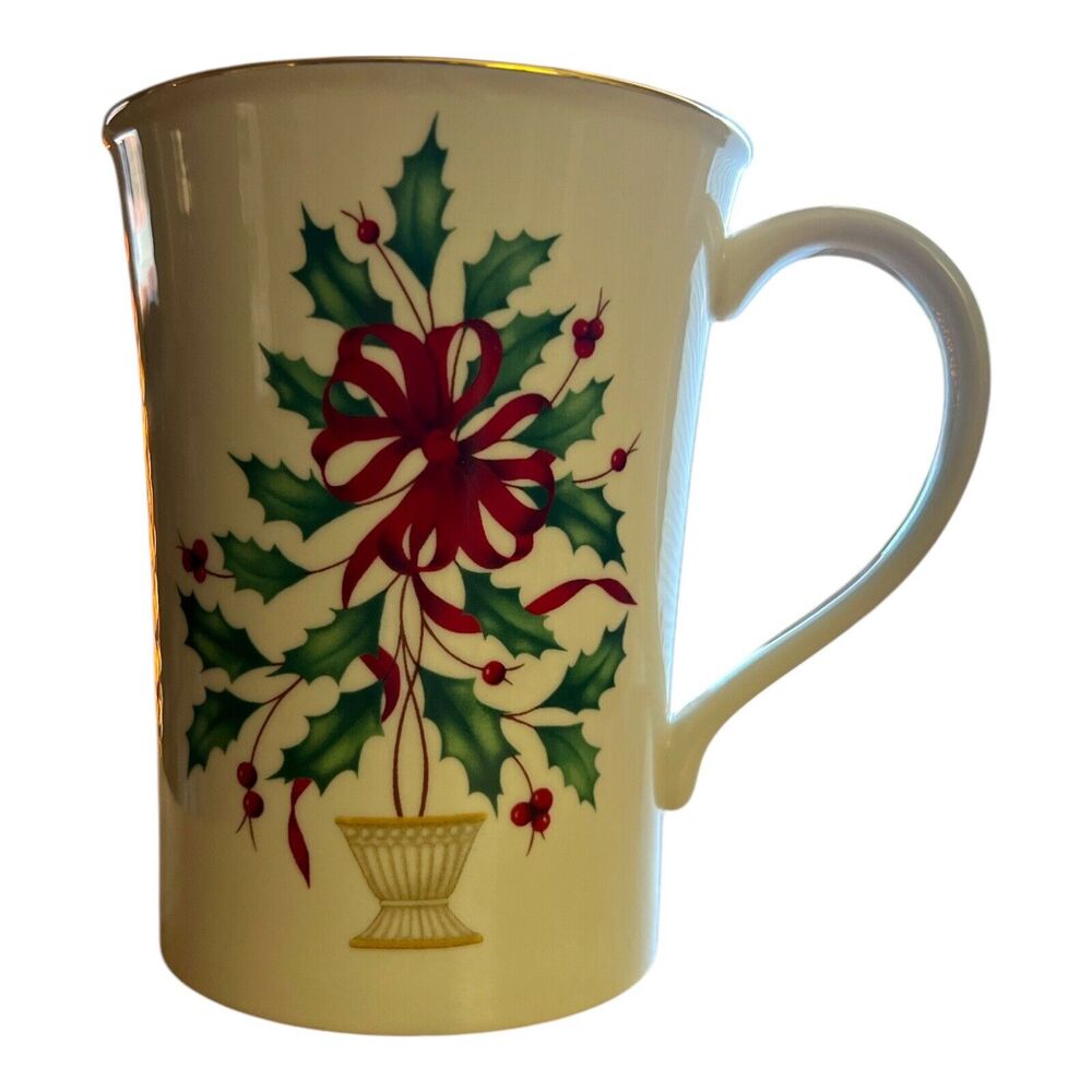 LENOX Ivory Porcelain Mug HOLIDAY Dimensions Holly Warmest Wishes Discontinued